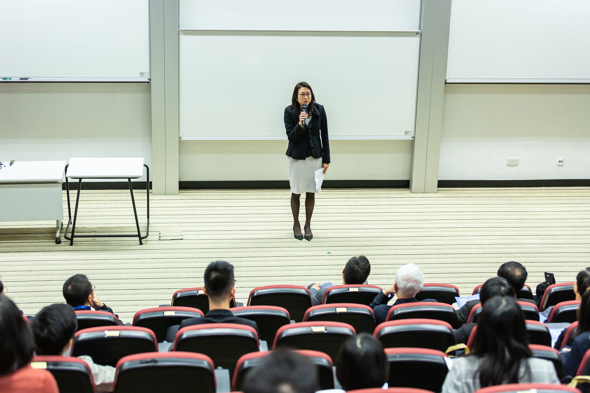 What are some signs that your professor is having a bad day? What are some signs that your professor is generally mean or angry all the time?